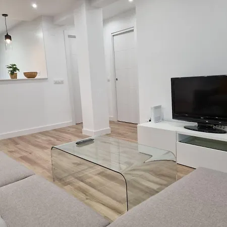 R2R - Apartamento Moderno Con Vistas Al Mar - C01A01